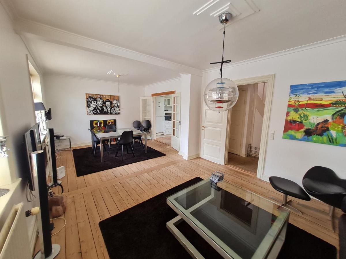Villa Frodesgade 129 à Esbjerg Extérieur photo